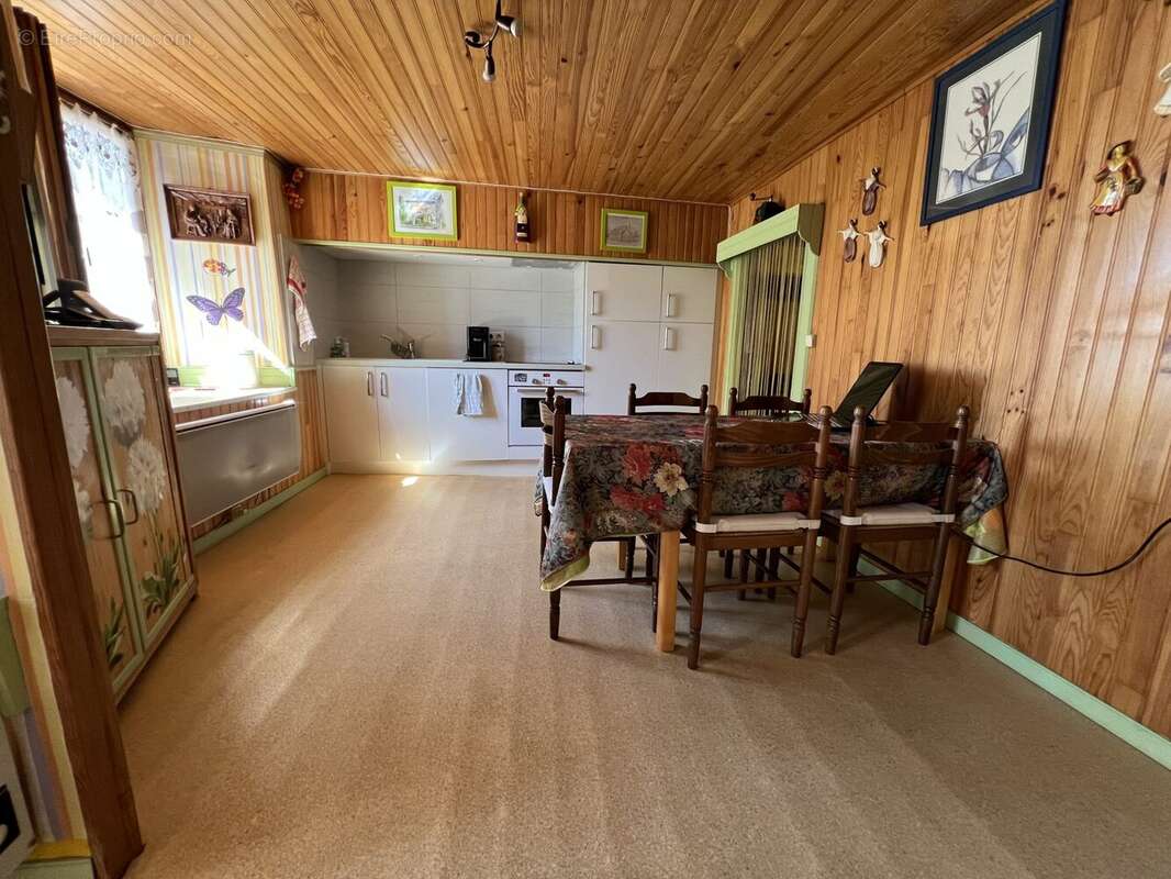 Maison à LES LAUBIES