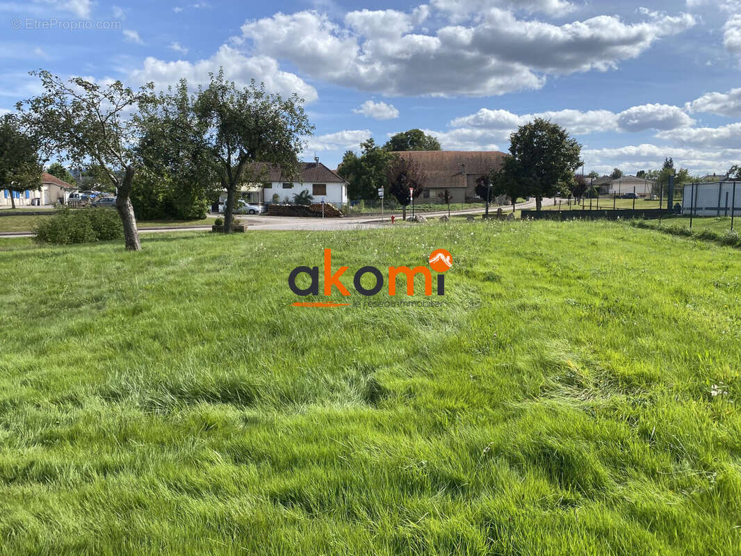 Terrain à SAINT-REMY