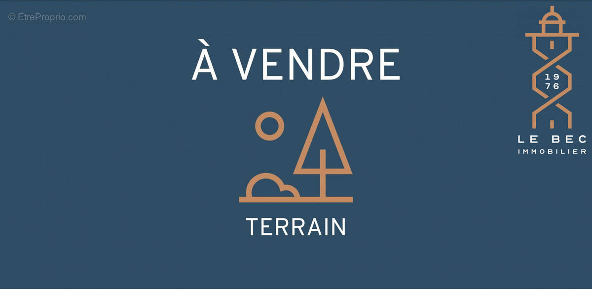 Terrain à LA TRINITE-SURZUR