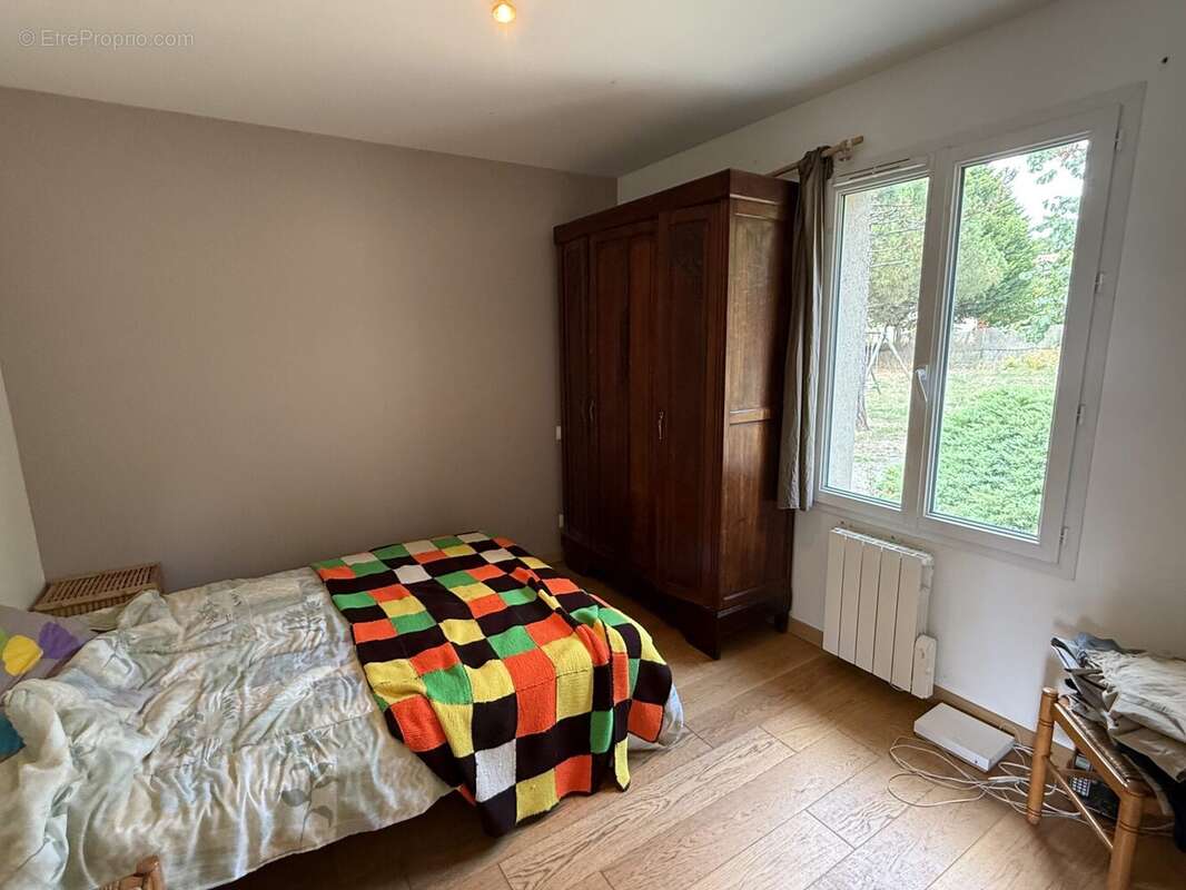 Maison à YVRAC-ET-MALLEYRAND