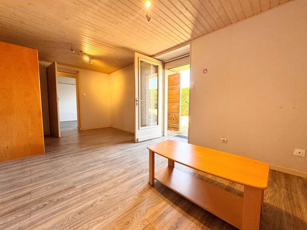 Maison à LES HERBIERS