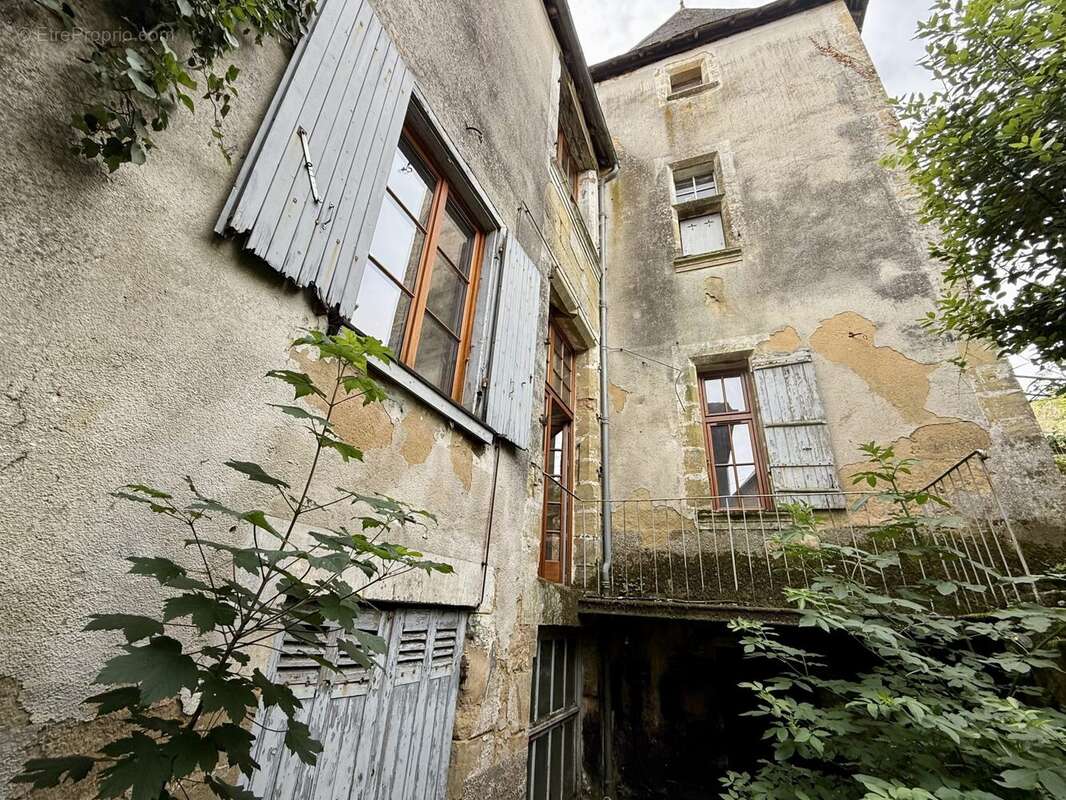 Maison à THIVIERS