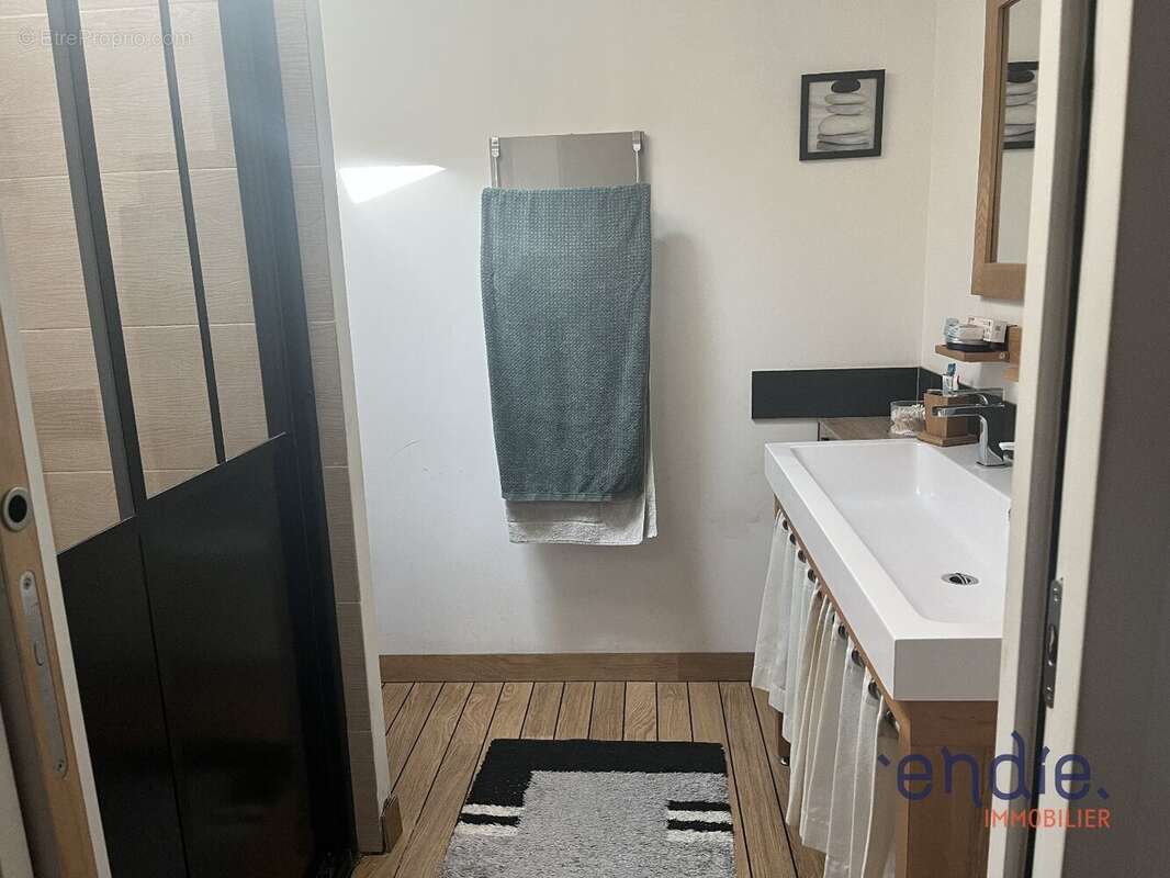 Maison à VILLENEUVE-LES-BOULOC