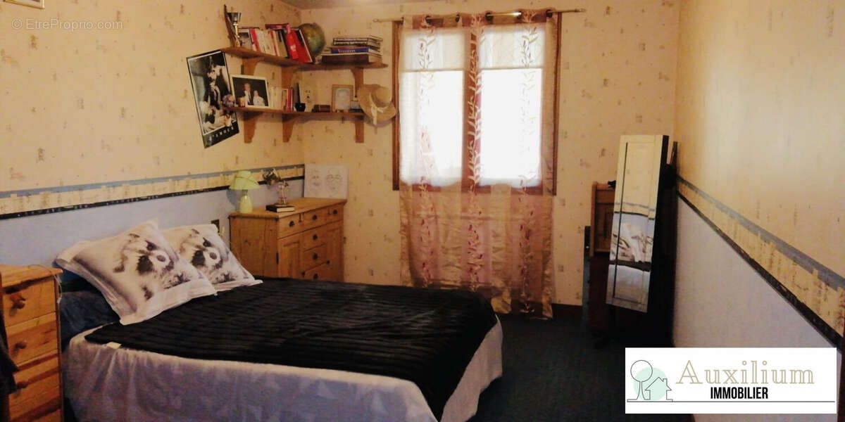 Maison à SAINT-CIERS-SUR-GIRONDE