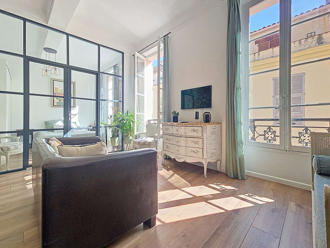 Appartement à ANTIBES