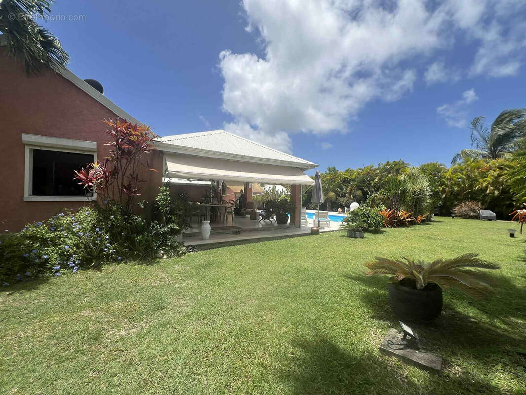 Maison à SAINT-FRANCOIS