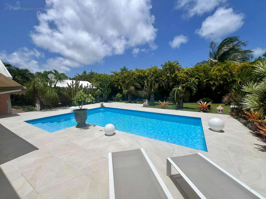 Maison à SAINT-FRANCOIS