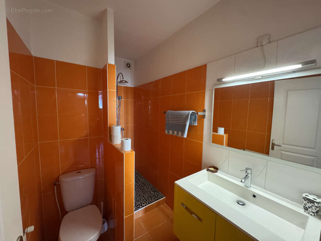 Maison à BARBEZIEUX-SAINT-HILAIRE