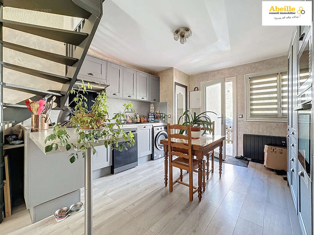 Appartement à BOISSY-SOUS-SAINT-YON