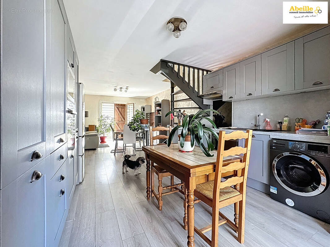 Appartement à BOISSY-SOUS-SAINT-YON