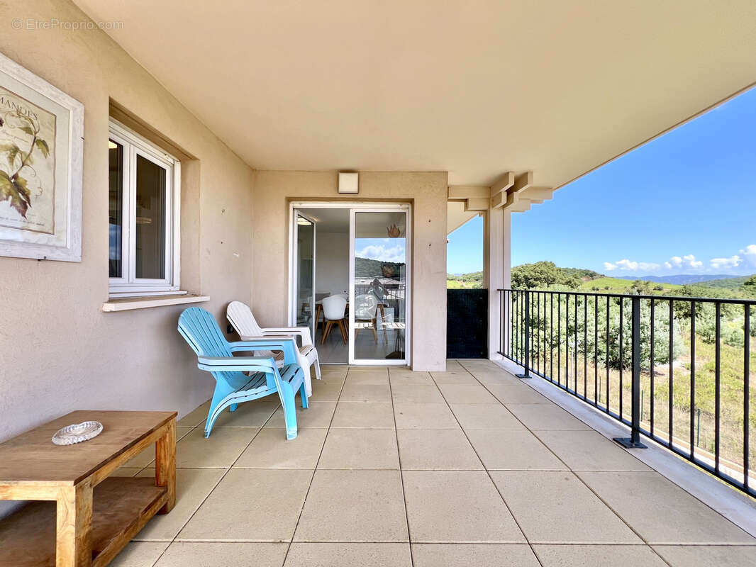 Appartement à LA CROIX-VALMER