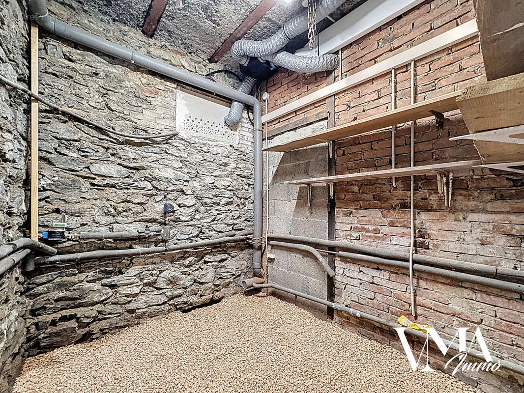 Appartement à SOURCIEUX-LES-MINES