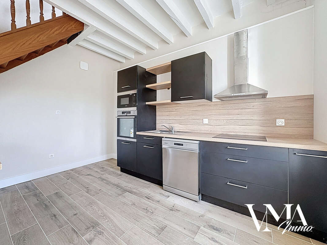 Appartement à SOURCIEUX-LES-MINES