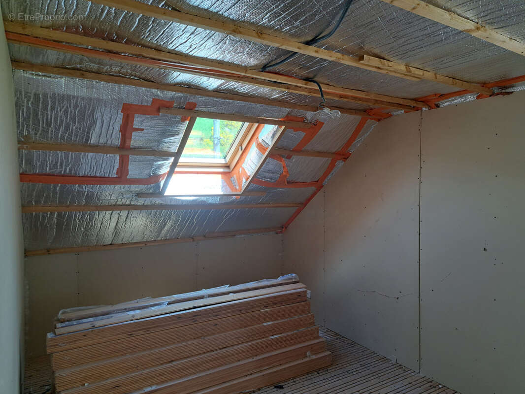 Maison à LES VASTRES