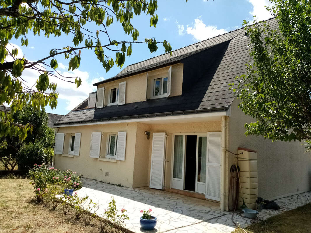 Maison à SAINT-BARTHELEMY-D&#039;ANJOU