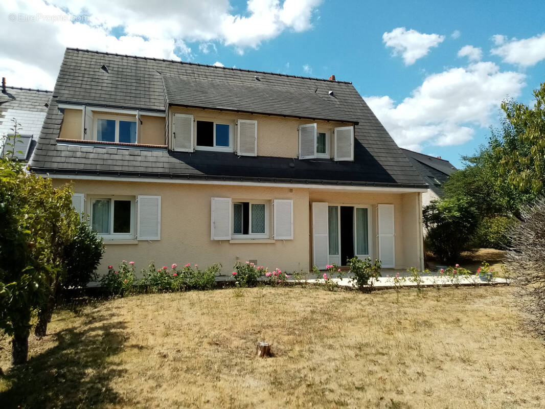 Maison à SAINT-BARTHELEMY-D&#039;ANJOU