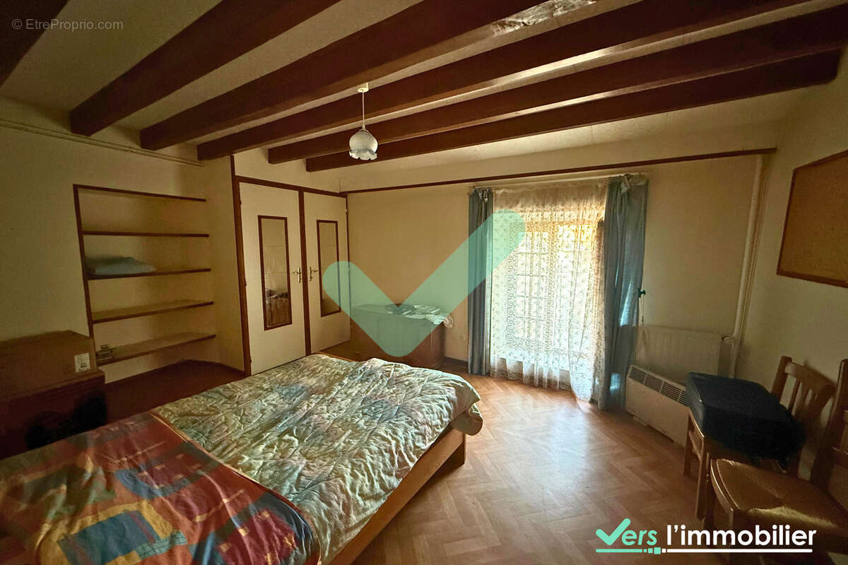 Maison à SAINTE-GEMME