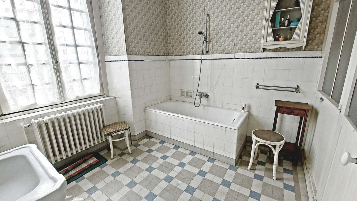 Appartement à CORMERY