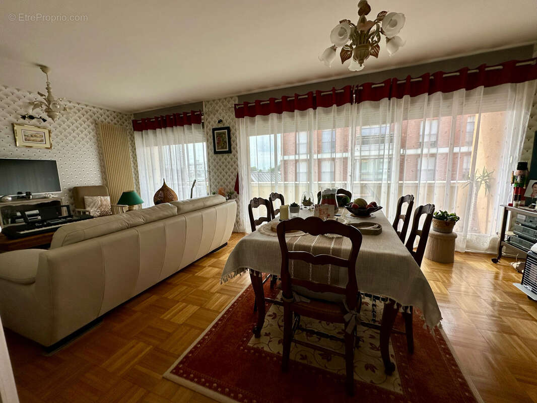 Appartement à VALENCIENNES