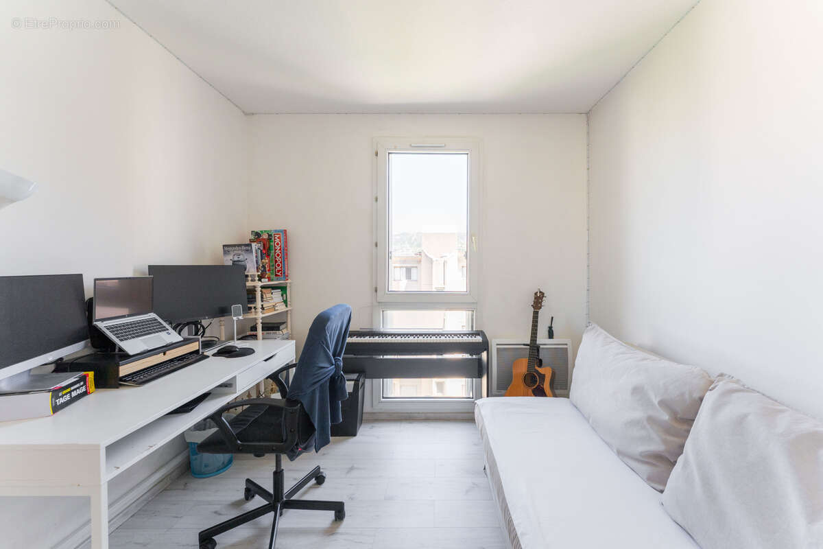 Appartement à MARSEILLE-10E