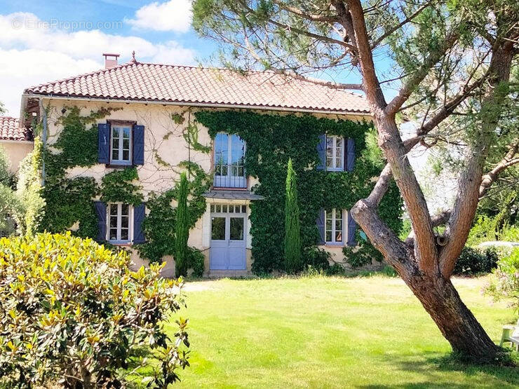 Maison à L&#039;ISLE-EN-DODON