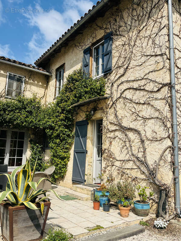 Maison à L&#039;ISLE-EN-DODON