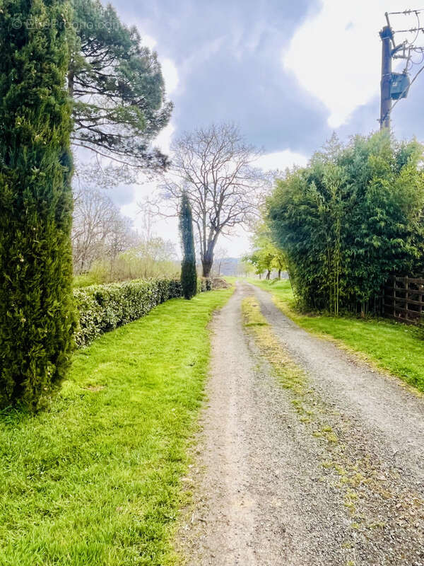 Maison à L&#039;ISLE-EN-DODON