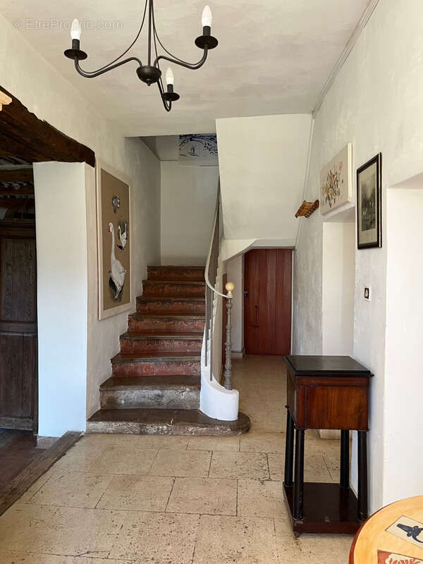 Maison à PERNES-LES-FONTAINES