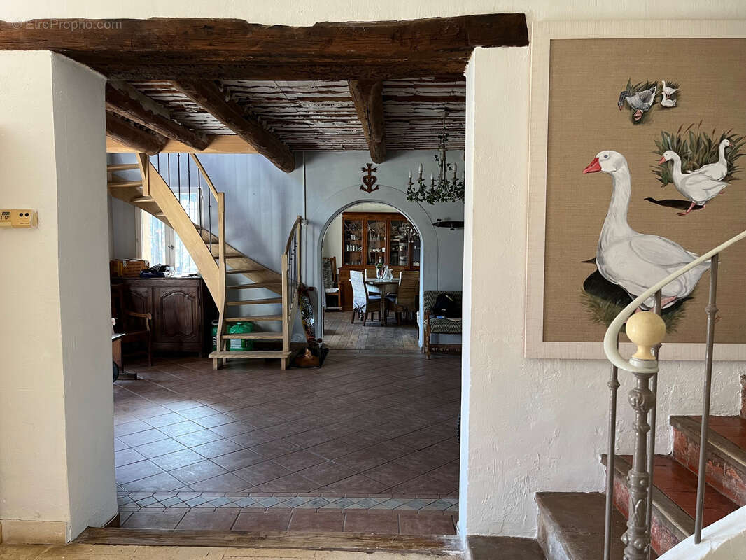 Maison à PERNES-LES-FONTAINES