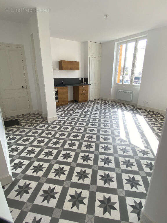 Autre à AMBERIEU-EN-BUGEY