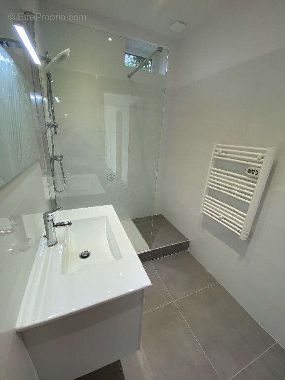 Autre à AMBERIEU-EN-BUGEY