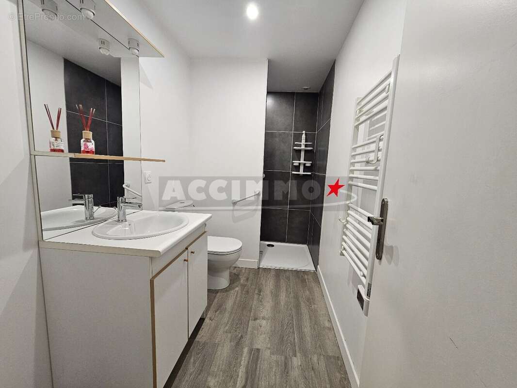 Maison à LISLE-SUR-TARN