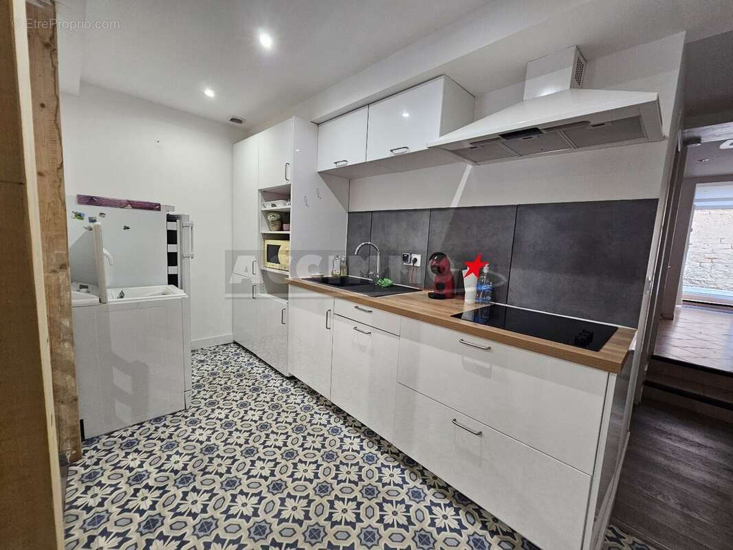 Maison à LISLE-SUR-TARN