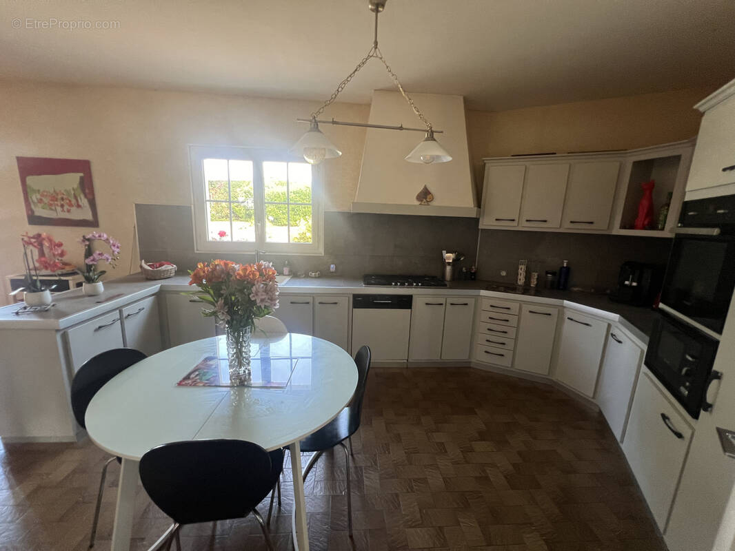 Maison à CHATELLERAULT