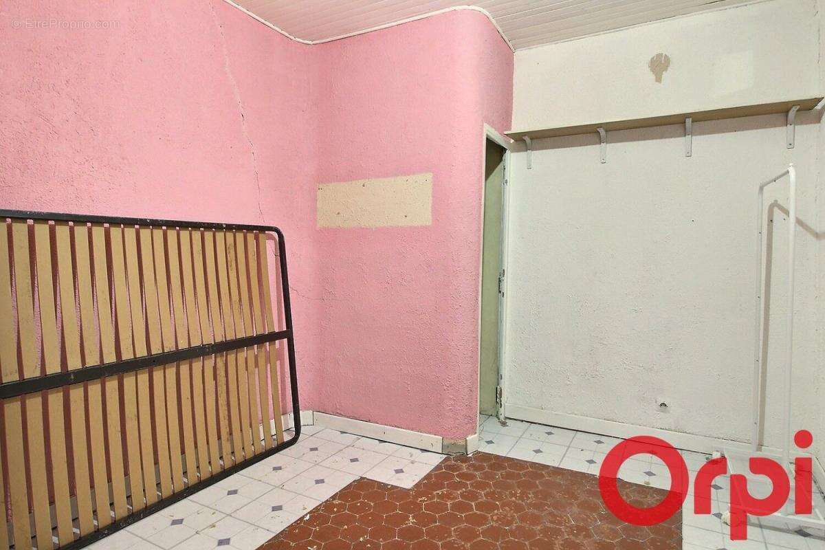 Appartement à MARSEILLE-7E