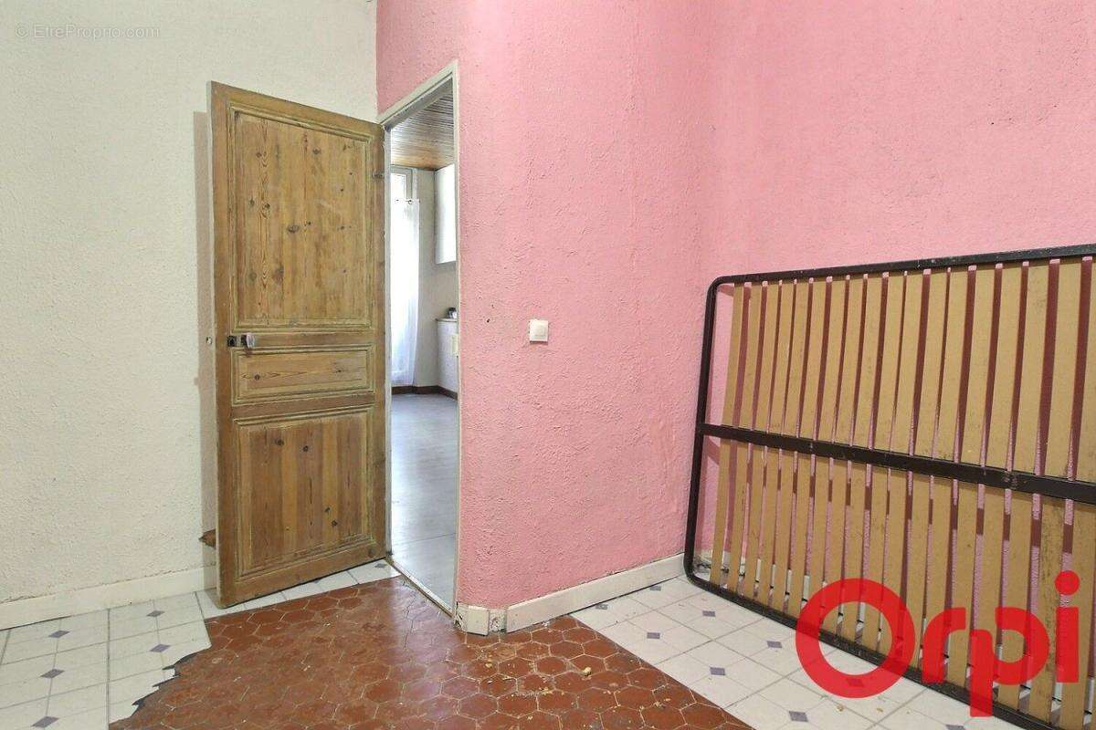 Appartement à MARSEILLE-7E