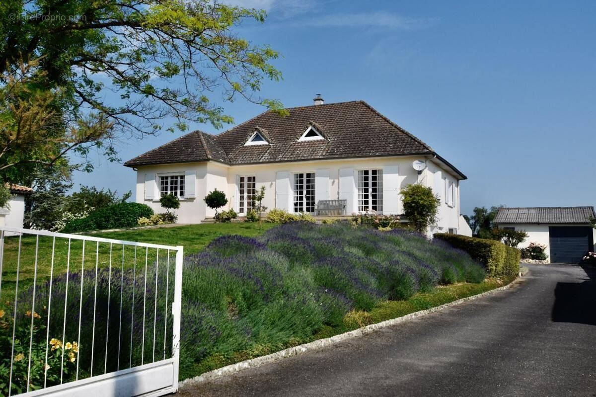 Maison à COUTURE-D&#039;ARGENSON