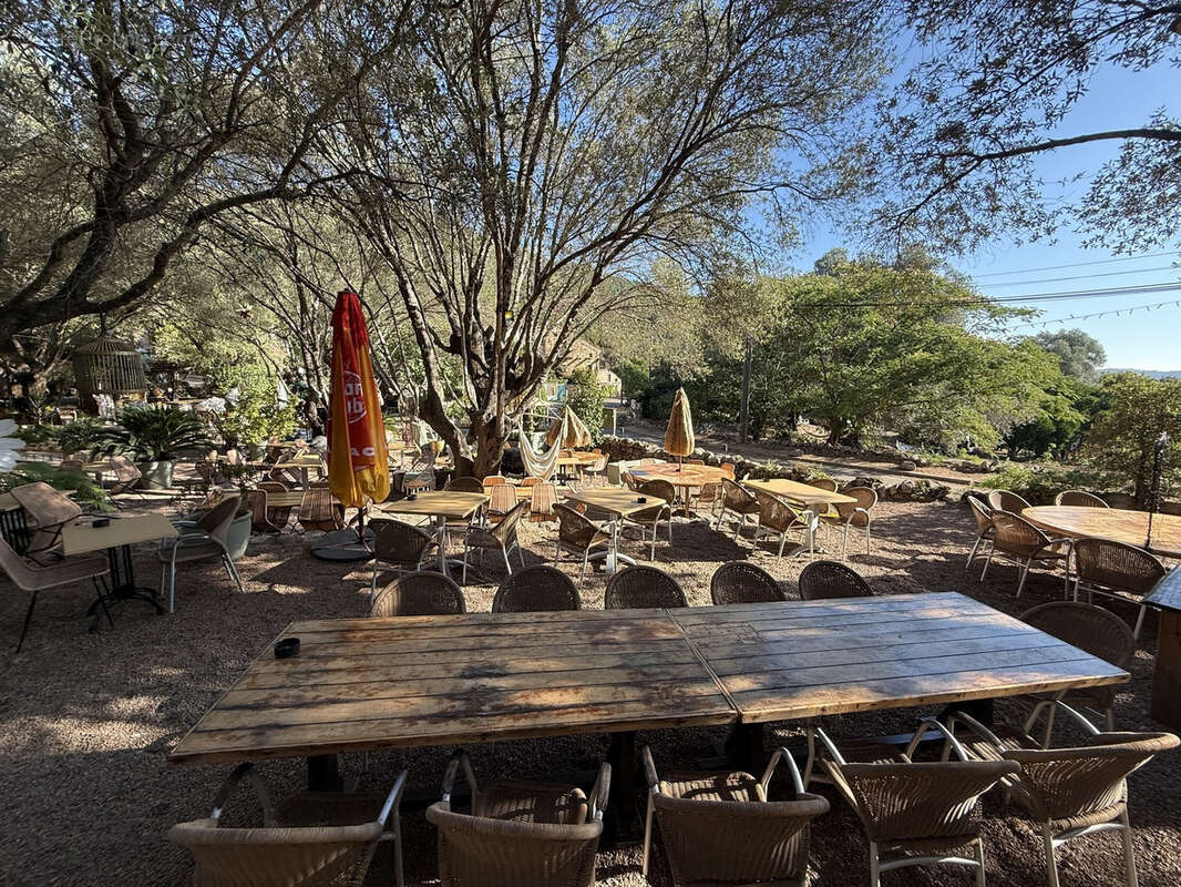 Commerce à PORTO-VECCHIO