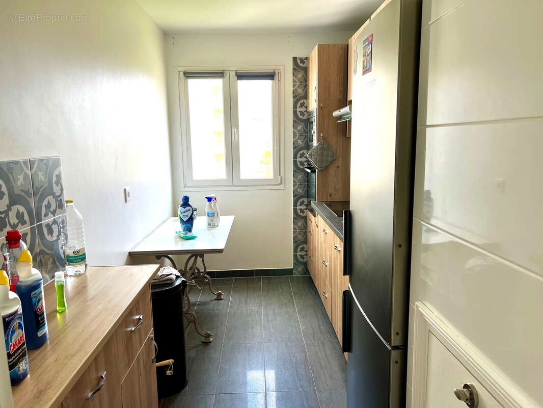 Appartement à CHARENTON-LE-PONT