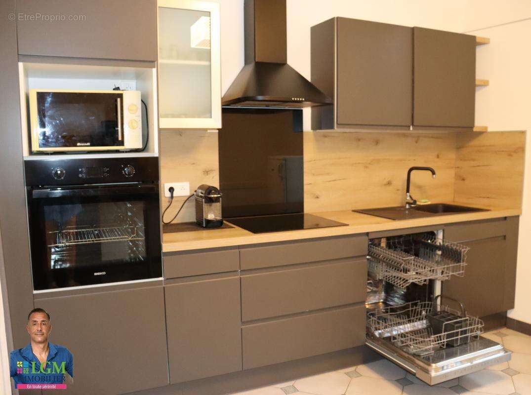 Maison à VEZENOBRES