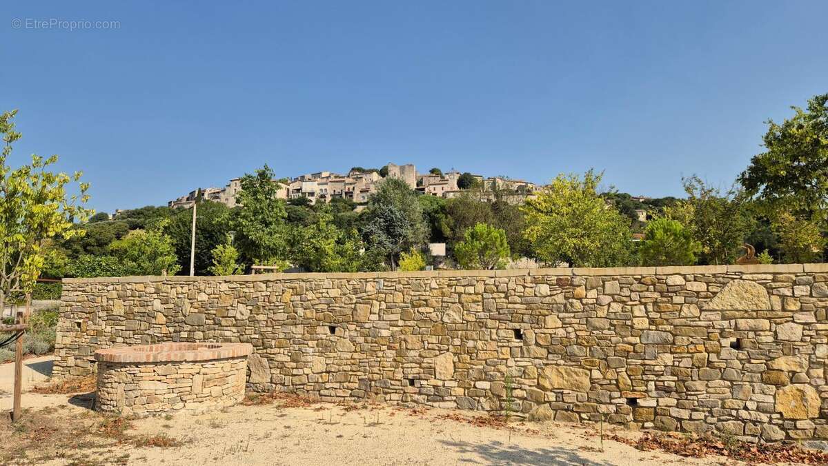 Maison à VEZENOBRES