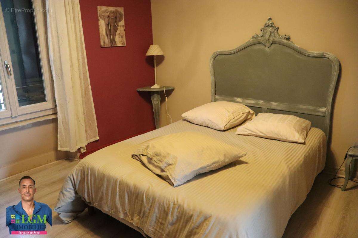 Maison à VEZENOBRES