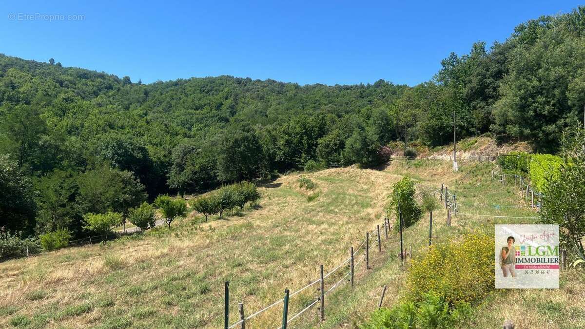 Maison à SAINTE-CROIX-DE-CADERLE