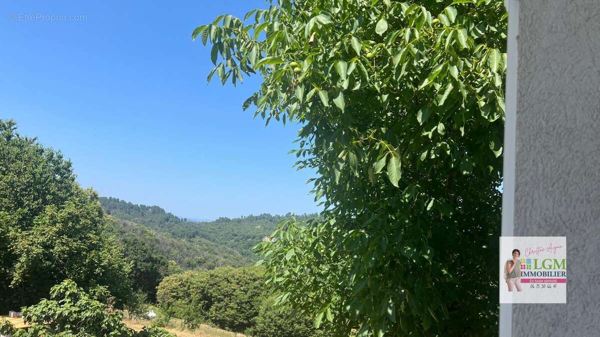 Maison à SAINTE-CROIX-DE-CADERLE