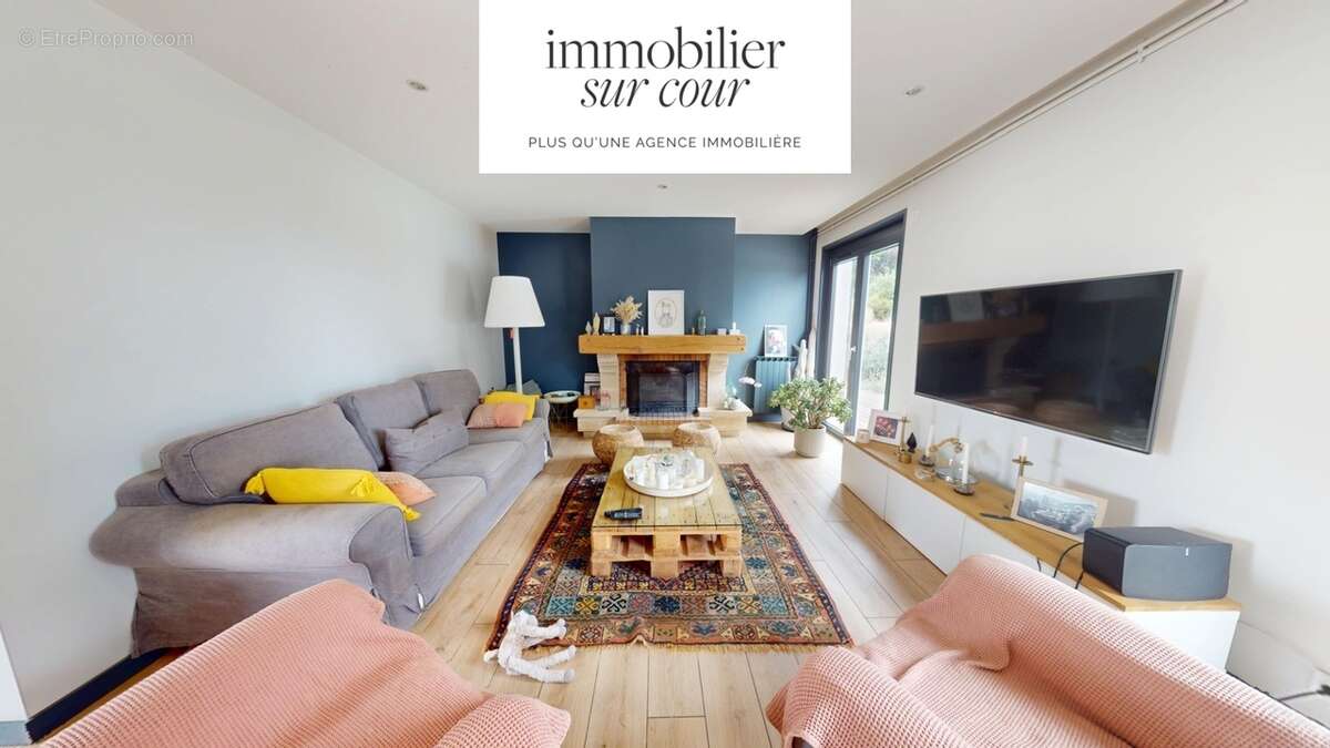 Maison à LA FOUILLOUSE