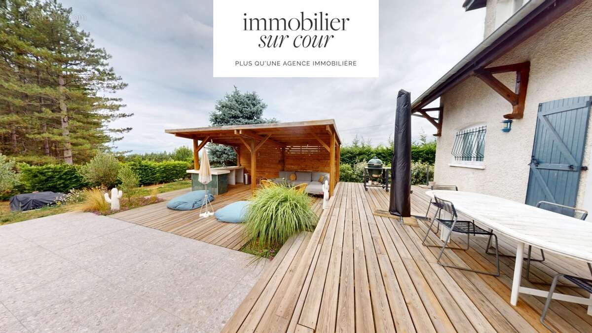 Maison à LA FOUILLOUSE