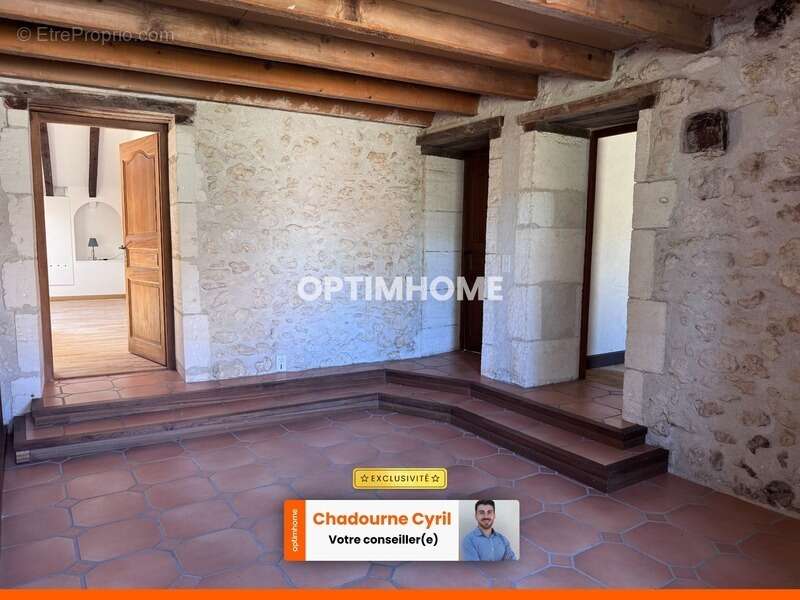 Maison à BOURDEILLES