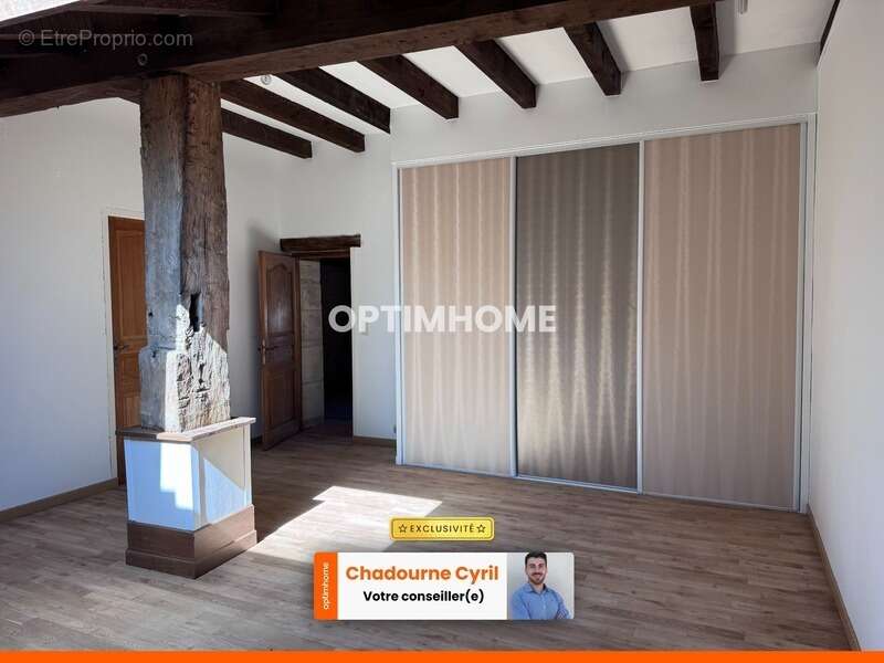 Maison à BOURDEILLES