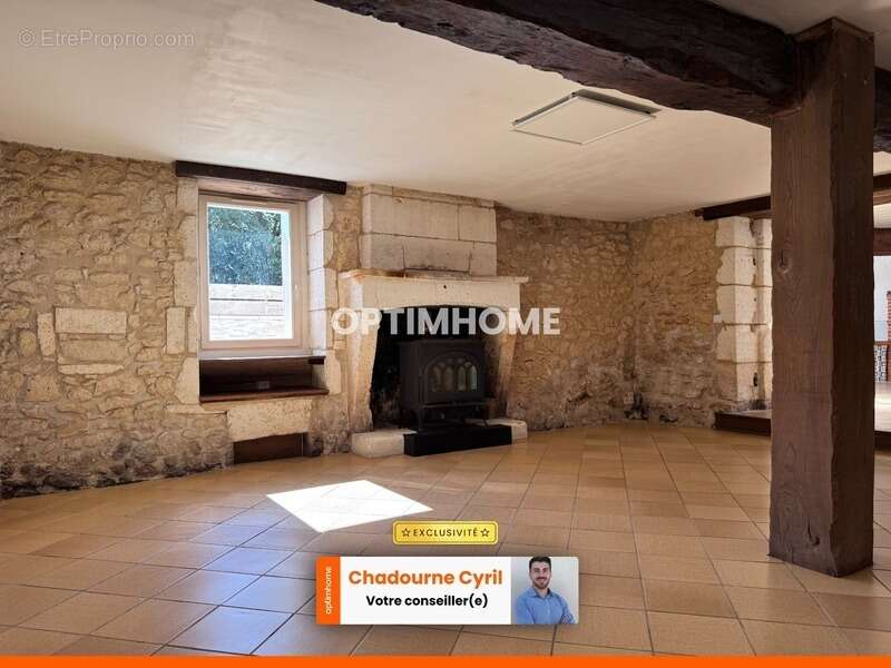 Maison à BOURDEILLES