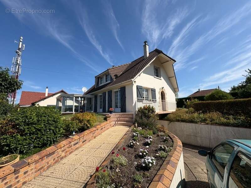 Maison à BELLEVILLE-SUR-MER